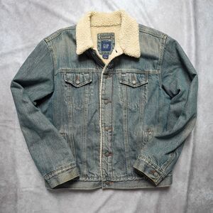Vintage GAP Sherpa Lined Denim Trucker Jacket Y2K - Men’s Large
